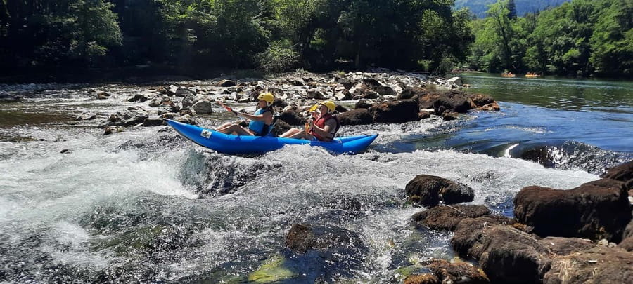 Rafting/Kayaking adventure river Kupa - The break: swimming, cliff jumping, and photographs