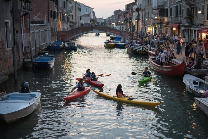Real Venetian Kayak - Tour of Venice Canals with a Local Guide - Why kayaking gives you a better look at Venice