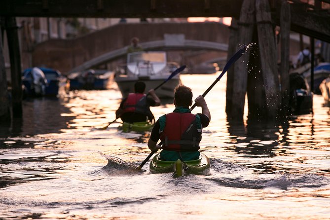 Real Venetian Kayak - Tour of Venice Canals with a Local Guide - How much value do you get for $78.60?