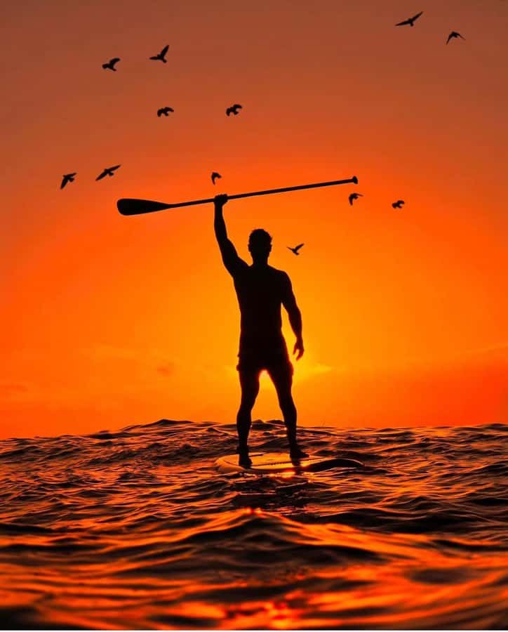 Rio de Janeiro: Copacabana Sunrise Stand Up Paddleboard Tour - Paddling into the Copacabana sunrise