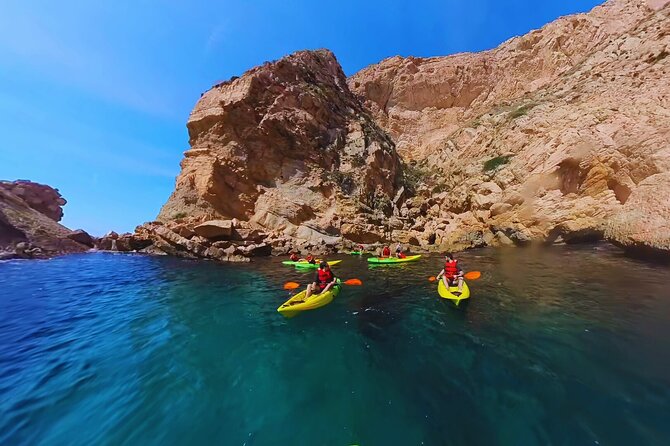 Route in Kayak Moraira - Entering the sea cave