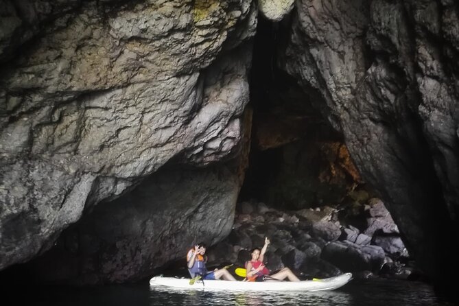 Sagres: Praia Da Ingrina Caves Guided Kayaking Tour - Paddling the coast toward Praia do Barranco