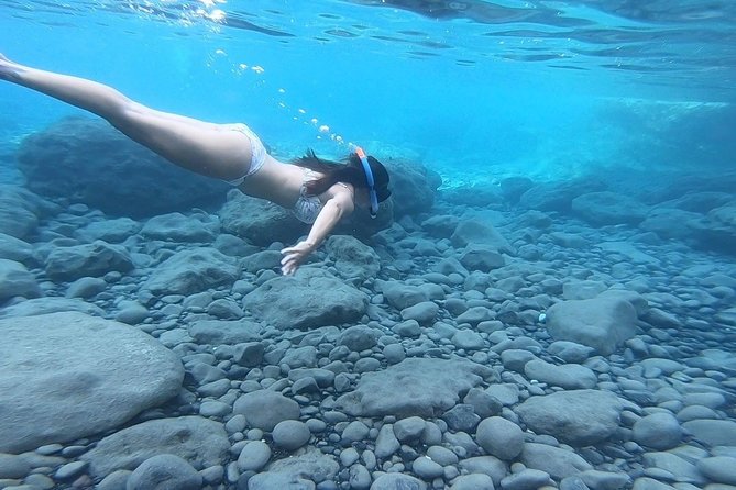 Santorini: Stand-Up Paddle and Snorkel Adventure - Snorkeling in clear water