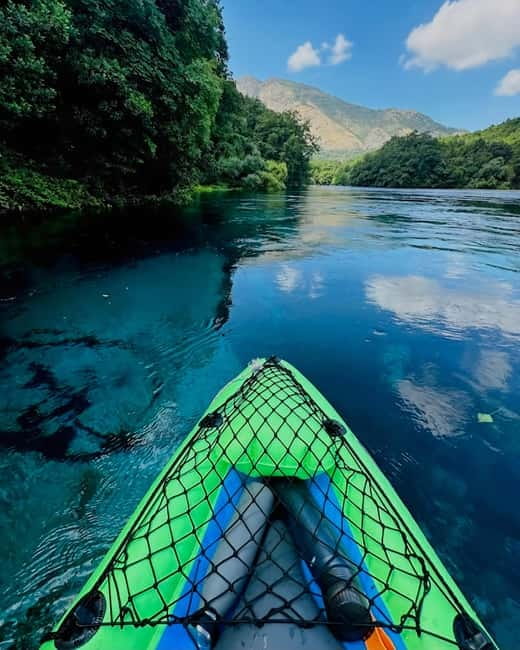Sarande: Blue Eye Kayak and walking tour & Lekursi Castle - Walking to the Blue Eye spring