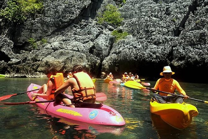 Sea Kayaking at Ang Thong National Marine Park from Koh Samui - Koh Mae Koh and the route to Emerald Lake