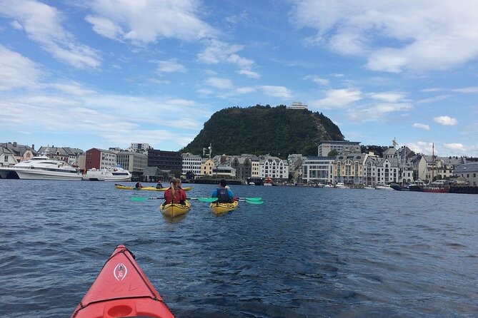 Sea Kayaking In Ålesund - From town waterways toward the coast