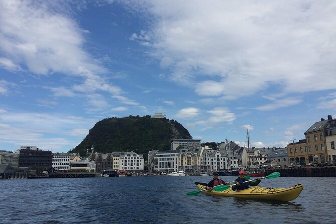 Sea Kayaking In Ålesund - Group size, guides, and the cruise-port factor