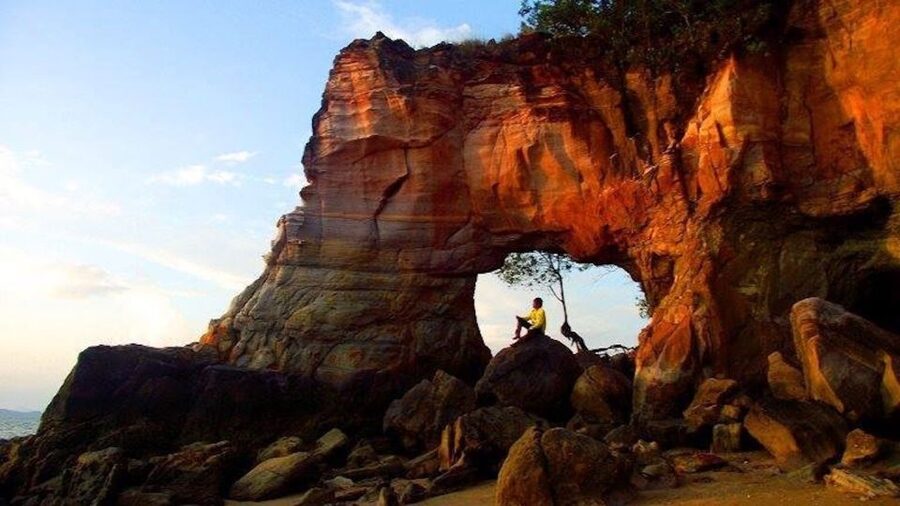 Sea Kayaking in Ao Thalane & Optional Full-Day Hong Island - Choosing the half-day outing