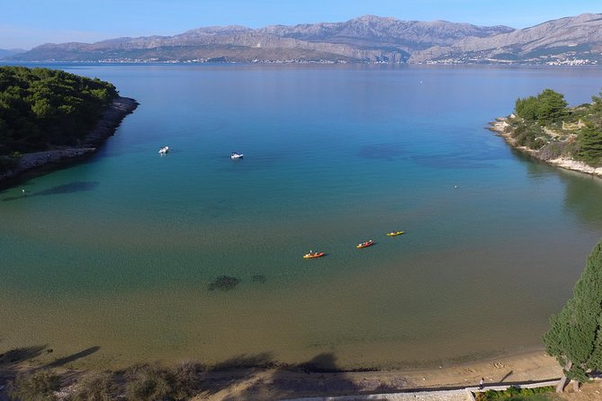 Sea kayaking Postira - Lovrečina (St.Lovre, archaeological site) - Guide support and group size