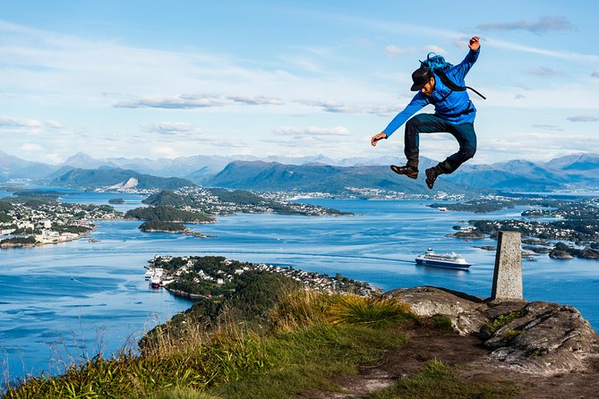 Seakayak And Hike in Ålesund - Guides and the value of a small group