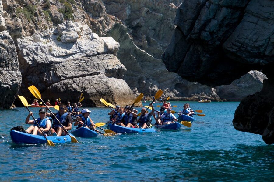 Sesimbra: Arrabida Natural Park & Caves Guided Kayaking Tour - Practical preparation for a better morning