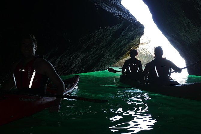 Sesimbra Discovery by Kayak - Getting fitted for the water
