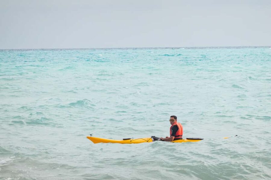 Sestri Levante: Kayak Excursion in the Biodiversity of the Bay of Gold - One hour across the Bay of Gold