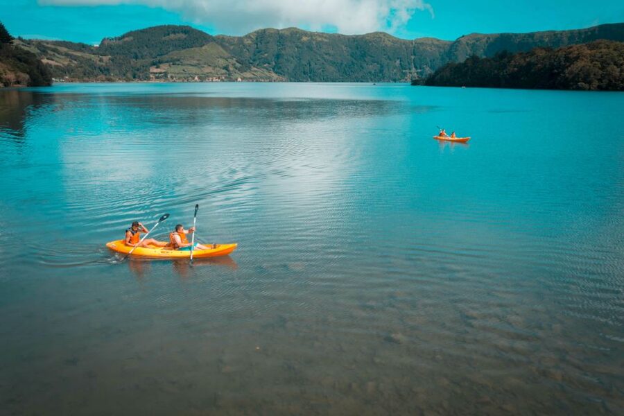 Sete Cidades: Kayaking and Biking Adventure - Taking the double kayak onto the lake