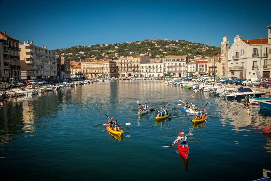 Sète: Guided Mediterranean Sea Kayaking - Starting at KayakMed on the Môle Saint-Louis