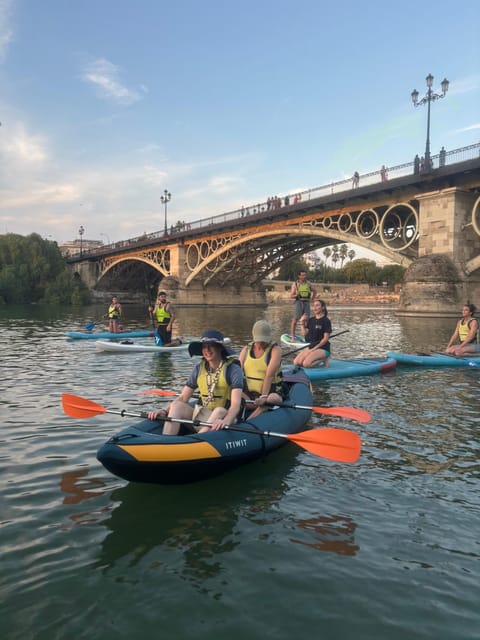 Seville: 1.5 hour Kayak Excursion - Starting beside Calle Betis