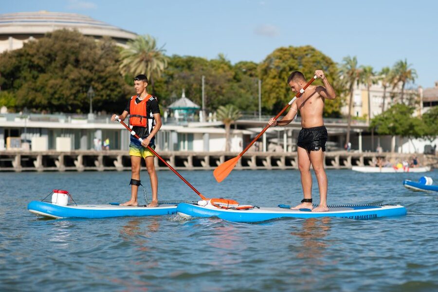 Seville: Stand Up Paddle Board Rental - Starting at Canoeing Club Triana