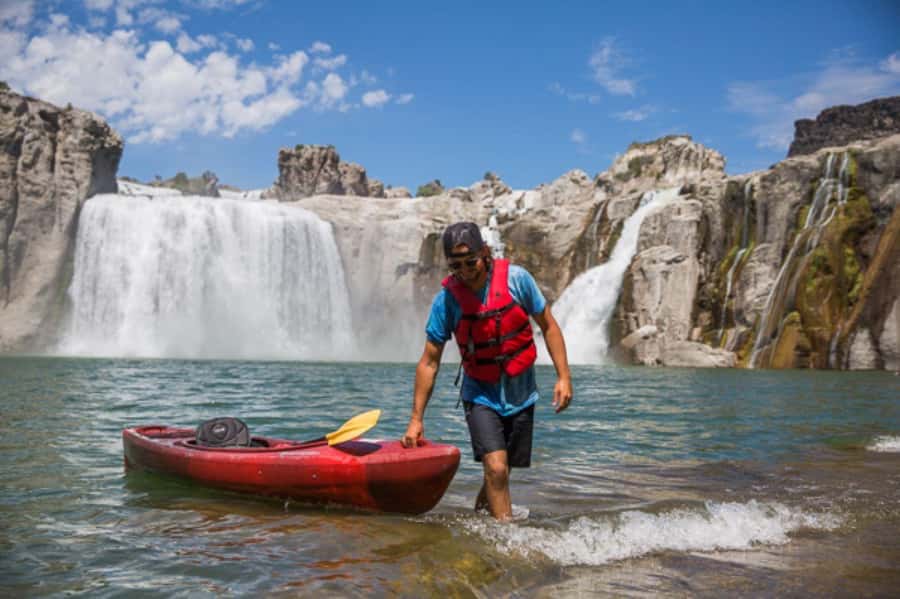 Shoshone Falls: Guided Kayak Tour - The 20-minute boat ride to Pillar Falls
