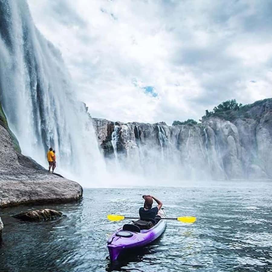 Shoshone Falls: Guided Kayak Tour - Meeting at Centennial Waterfront Park