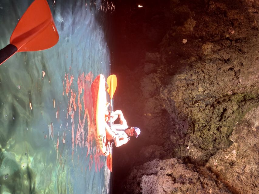Small-group Kayak experience at Ponta da Piedade - Meeting at Marina de Lagos and taking the boat out