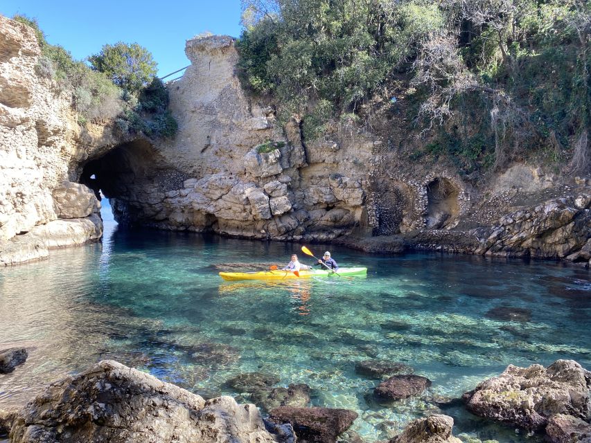 Sorrento: Premium Kayaking Experience with Swimming - Starting beside Marina Grande in Sorrento