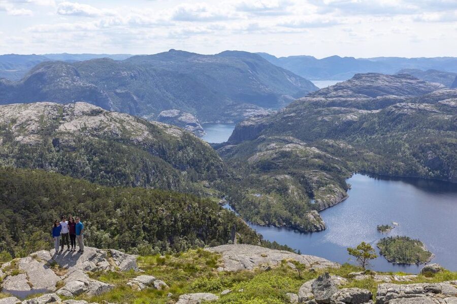 Stavanger: Preikestolen Hidden Trail Hike + Canoe + Lunch - Key details before you book