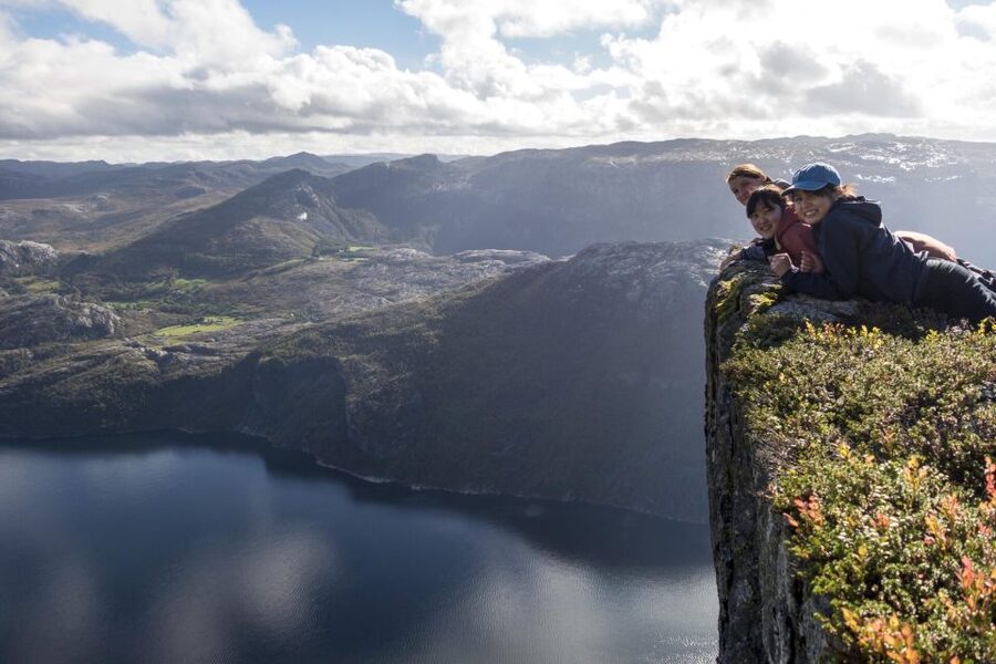 Stavanger: Preikestolen Hidden Trail Hike + Canoe + Lunch - Pickup from Stavanger and the drive to the trail