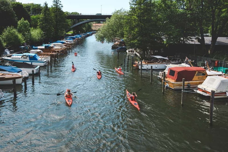 Stockholm: 2-Hour Guided Kayak Tour in City Center - Långholmen and its old prison island past