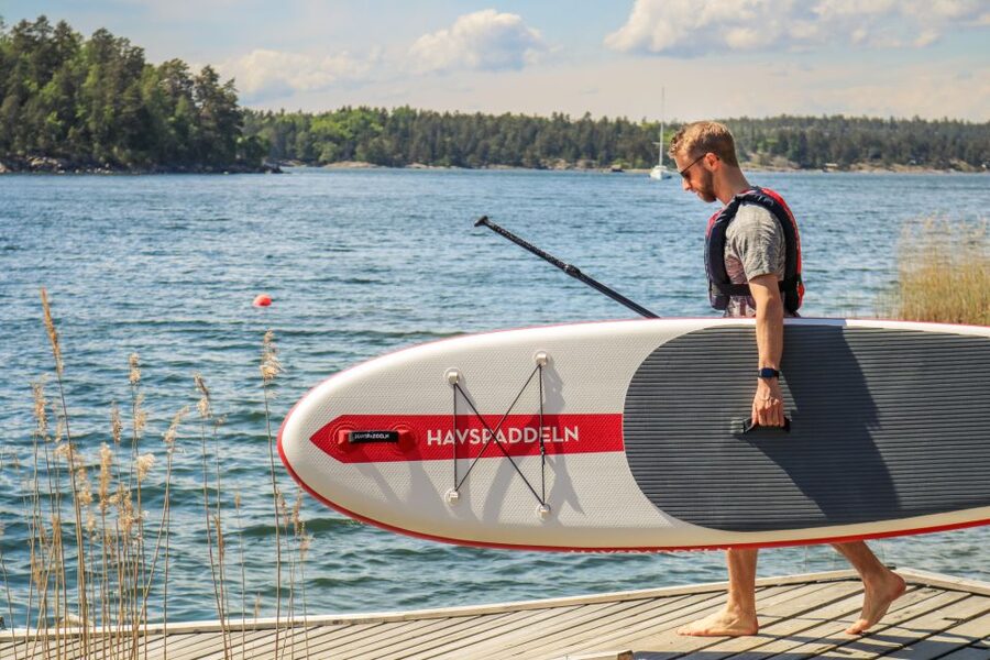 Stockholm: City Highlights Self-Guided SUP Tour - Getting comfortable on a standup paddleboard