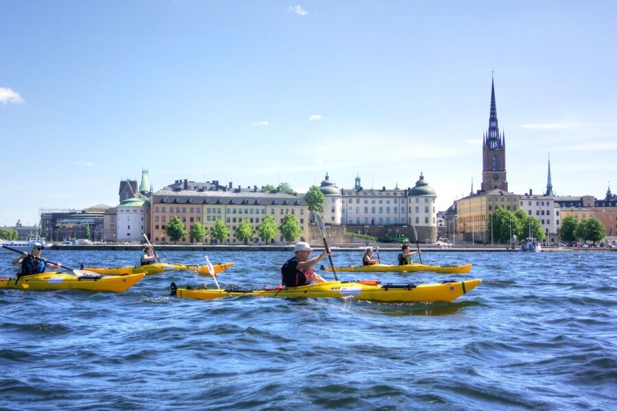 Stockholm: Guided Kayak City Tour & Optional Midsummer Meal - The guide makes the difference