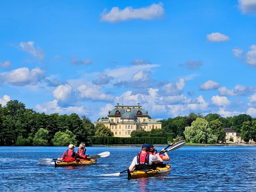 Stockholm: Guided Kayak Tour to Drottningholm Royal Palace - A short walk through the palace gardens