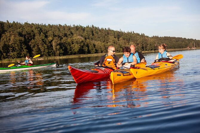 Stockholm: Kayaking tour around Vaxholm Archipelago with Fika - Paddling the Vaxholm Archipelago
