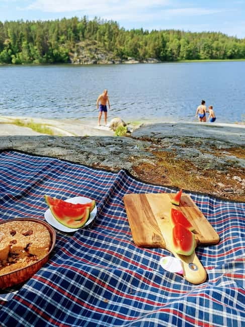 Stockholm: Self Guided Kayak Adventure in Nature Reserve - Watching for Beavers and Sea Eagles
