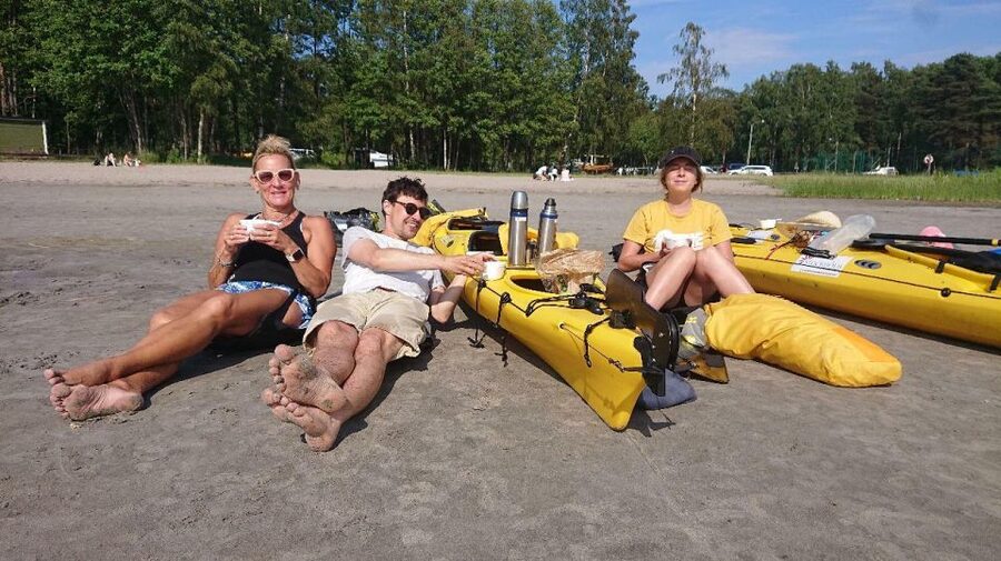 Stockholm: Self Guided Kayak Adventure - Finding the dock at Klara sjö