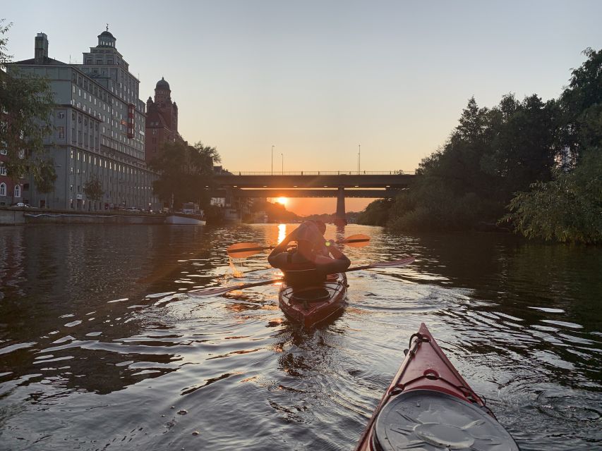 Stockholm: Sunset Kayak Tour in the City + Swedish Fika - The 20-minute safety briefing