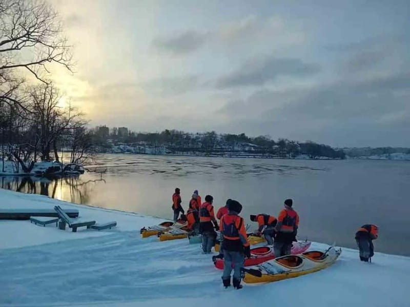 Stockholm: Winter Kayaking Tour through the City Centre - How cold is winter kayaking in Stockholm?