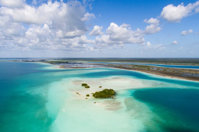 Sunrise Kayaking Tour in Bacalar with Breakfast and Photos - What the $27.19 price really covers