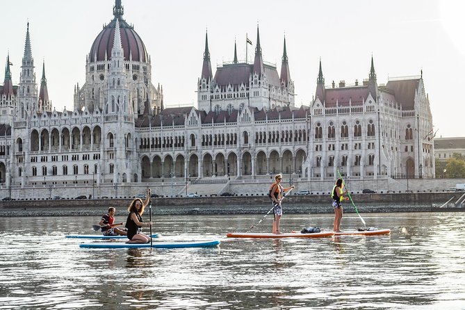 Sunrise SUP to the heart of Budapest - My call: book it if the alarm does not scare you