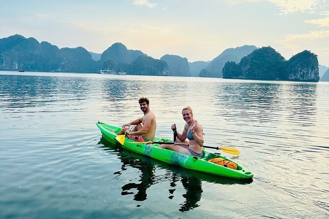 Sunset and Plankton Bioluminescent Night Kayak Lan Ha Bay - Why this Cat Ba evening is worth considering