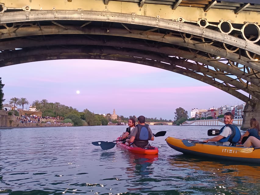 Sunset Kayak: Historic Seville, Triana and La Cartuja - Seville Tower and the first river views