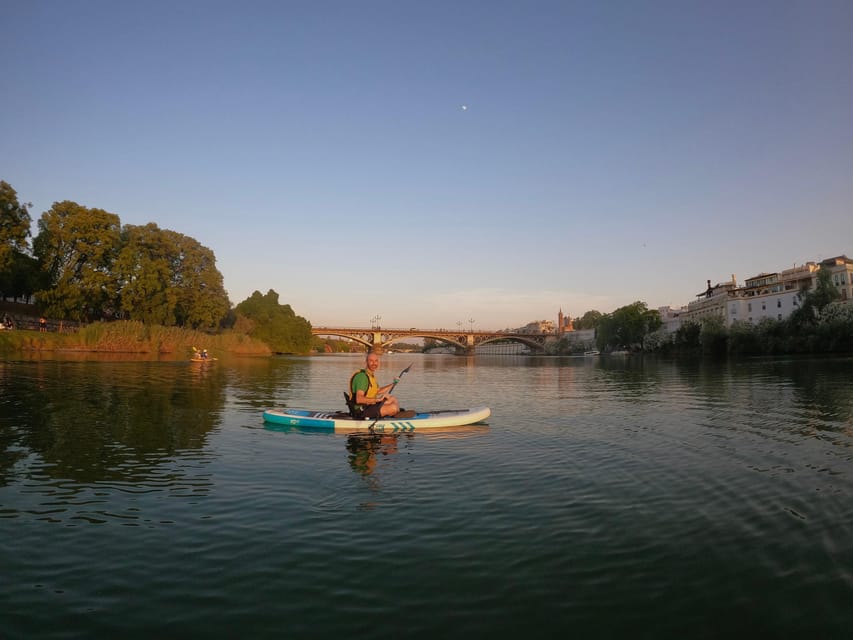 Sunset Kayak: Historic Seville, Triana and La Cartuja - Torre del Oro at sunset