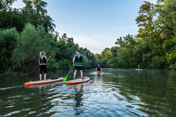 SUP Budapest: Sunset tour - The first stretch: fresh air and a slower river view