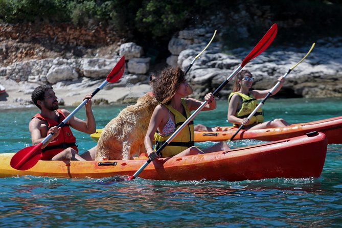 Supetar-Postira kayaking - Paddling east along Brac’s coast