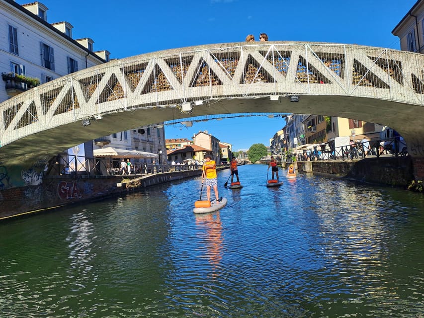 SUPMindfulness on Navigli: wellness experience in Milan - Clothing, phones, and small practical details