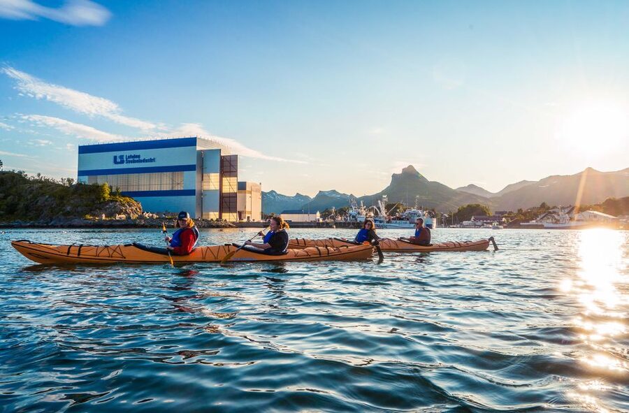 Svolvær: Evening Kayaking Adventure - Leaving the harbor in a double kayak