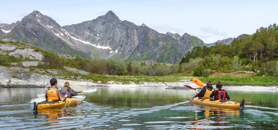 Svolvaer: Sea Kayaking Experience - Getting started with equipment and safety