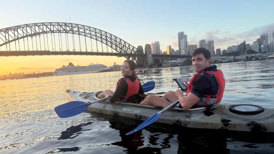 Sydney Sunrise Private Kayak – Opera House & Harbour Bridge - My call: book it for the viewpoint and the guide