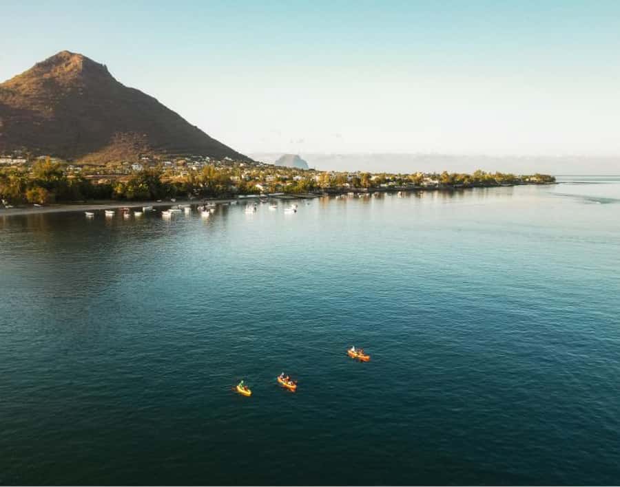 Tamarin: Guided Kayak Tour with Dolphins - FAQ