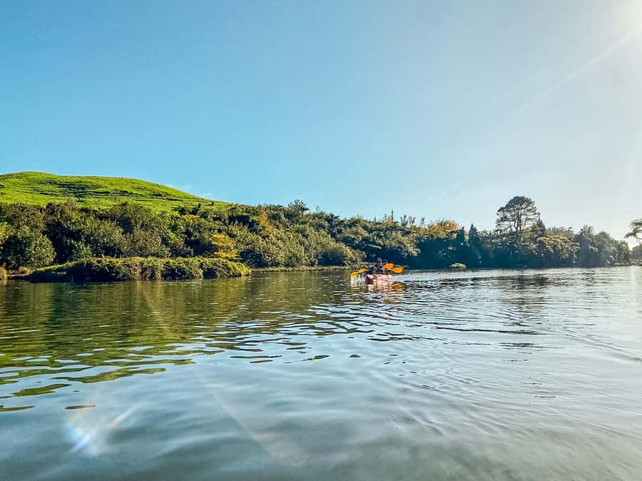 Tauranga: Daytime Scenic Lake McLaren Kayak Tour - From Bethlehem to the Lake McLaren launch