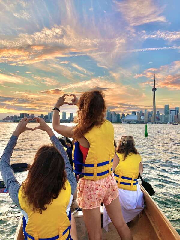 Toronto Islands: Sunset Canoe Tour - Getting Comfortable in the Voyageur Canoe
